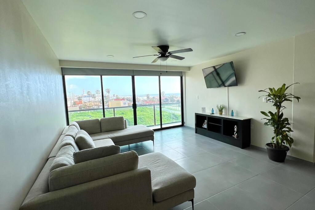 Luxury 2Br Condo โรซาริโต ภายนอก รูปภาพ