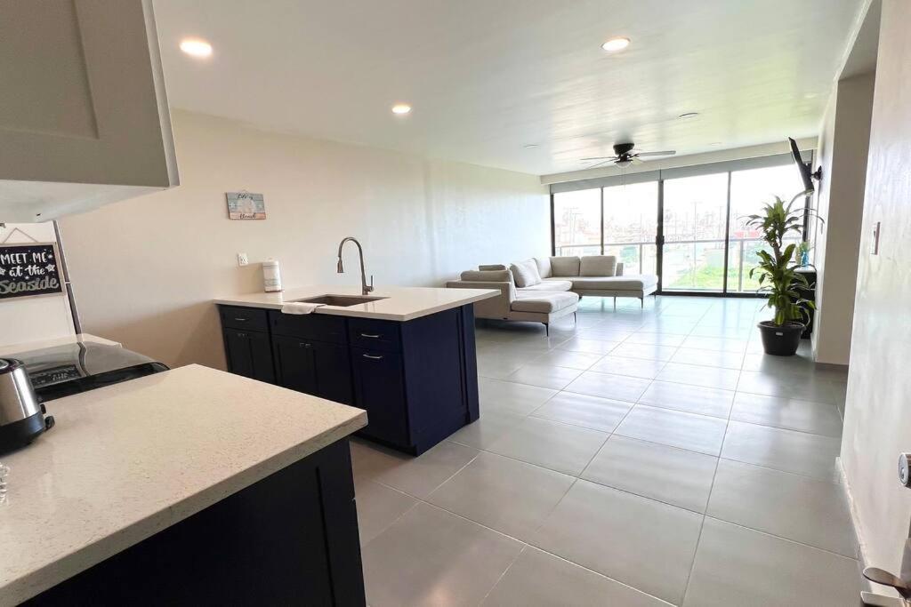 Luxury 2Br Condo โรซาริโต ภายนอก รูปภาพ